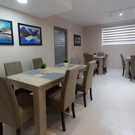 Bonnadea شقة فندقية 4*